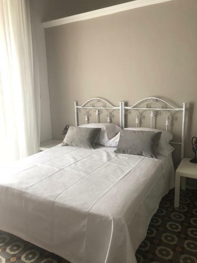 Hotel Al Viavai Palermo Esterno foto